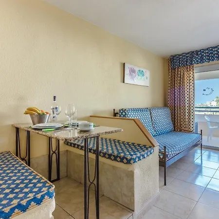 Cozy Studio Just Next Beach Ocenview Heatedpool Apartment