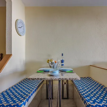 Cozy Studio Just Next Beach Ocenview Heatedpool Апартаменты *